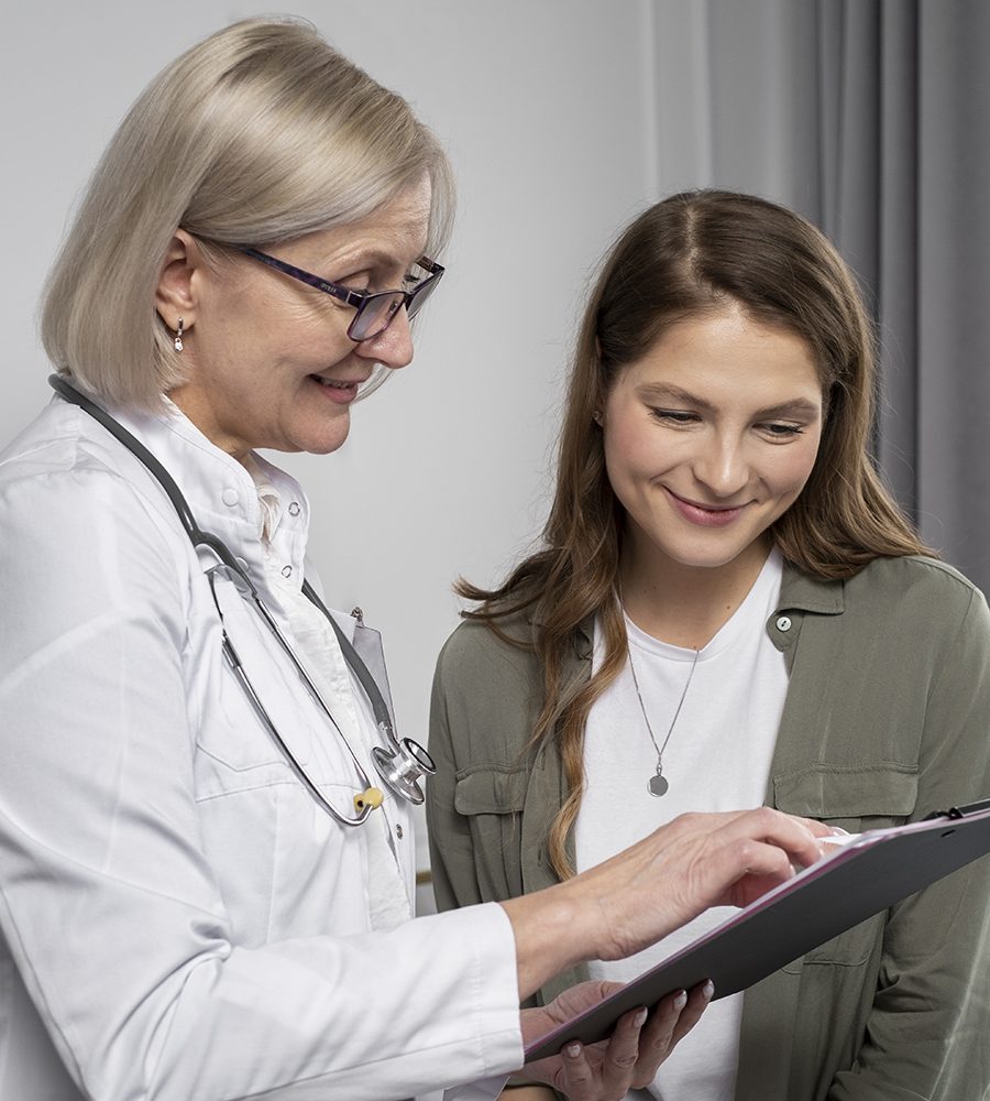 smileydoctor patient chatting medium shot
